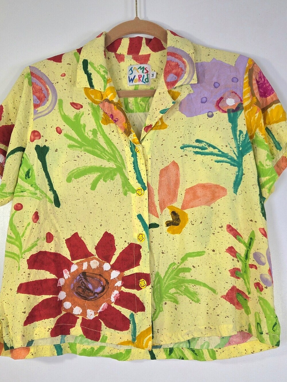 VINTAGE JAMS WORLD CHLOE FLORAL BUTTON DOWN SHIRT.